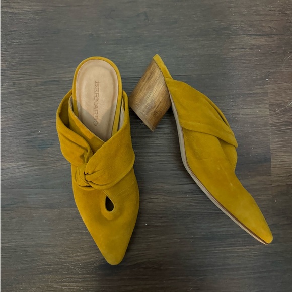 EUC Anthropologie Bernardo Finley Knotted Mules - Picture 6 of 7